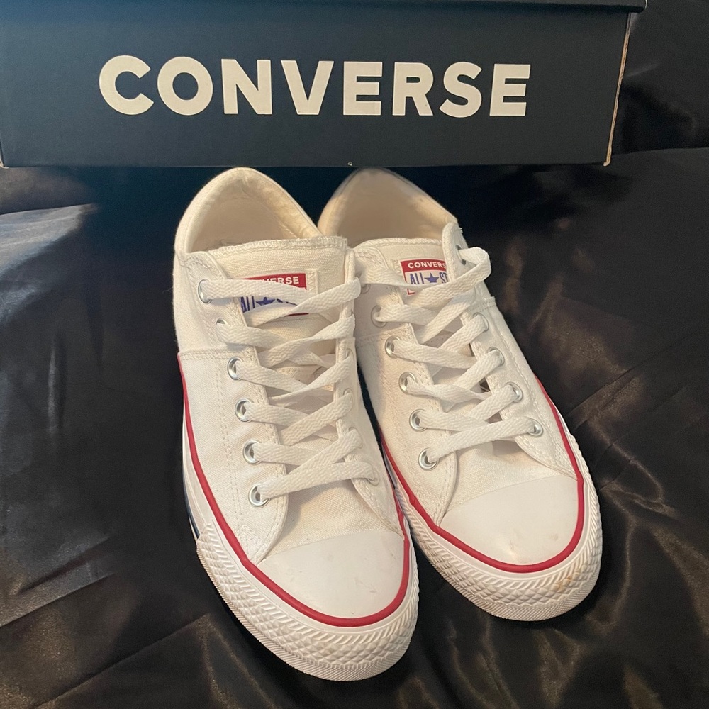 White low top all stars